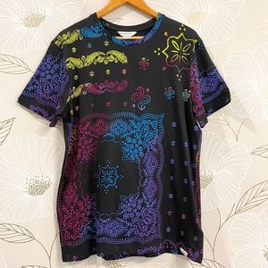 ELEVENPARIS Men’s Size Large T-shirt Neon Bandana Print on Black